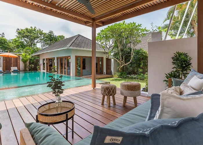 Сasa de vacaciones 5 Bedrooms 400m Berawa 12m Pool ! *
