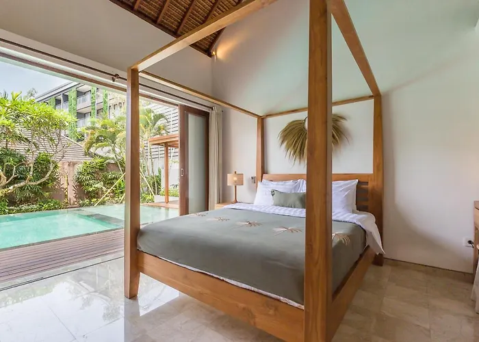 5 Bedrooms 400m Berawa 12m Pool !