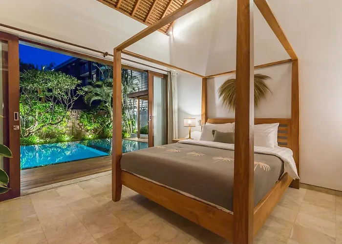 5 Bedrooms 400m Berawa 12m Pool ! Сasa de vacaciones