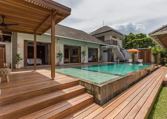 5 Bedrooms 400m Berawa 12m Pool ! *